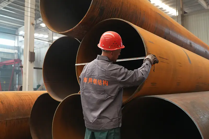 HAISHENG z izkoriščanjem industrijske moči regije Peking-Tianjin-Hebei drži korak z valom transformacije v jeklarski industriji Tangshan.